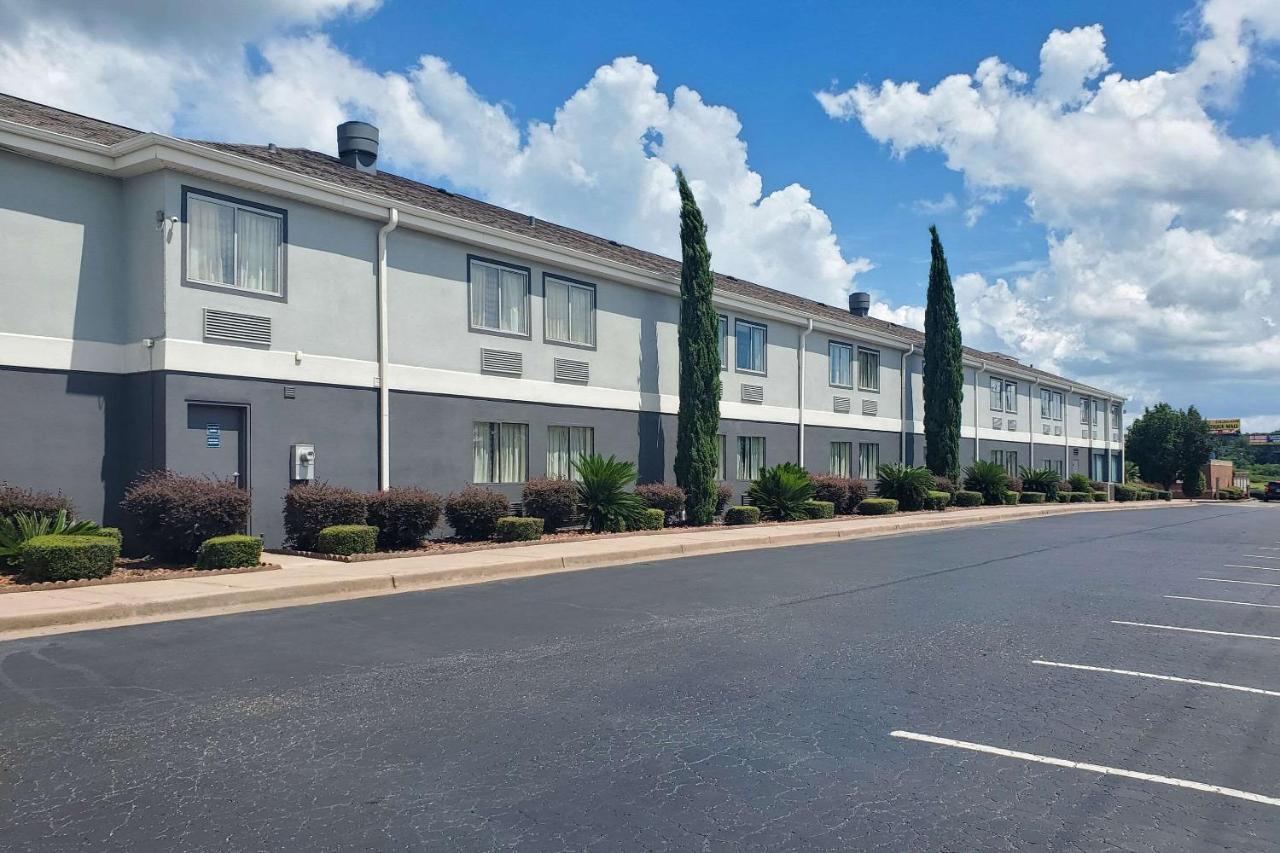 Quality Inn Prattville I-65 Bagian luar foto