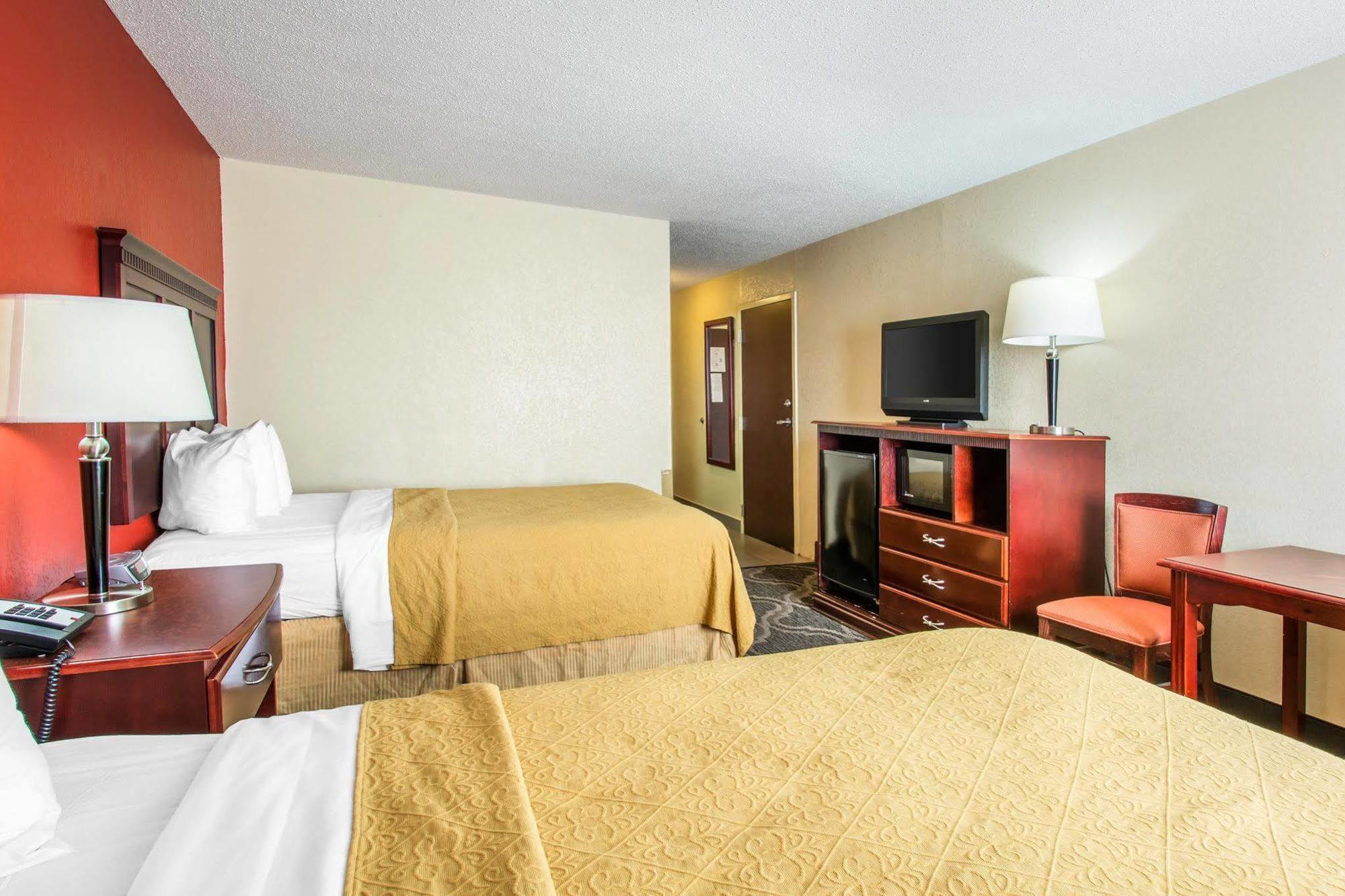 Quality Inn Prattville I-65 Bagian luar foto