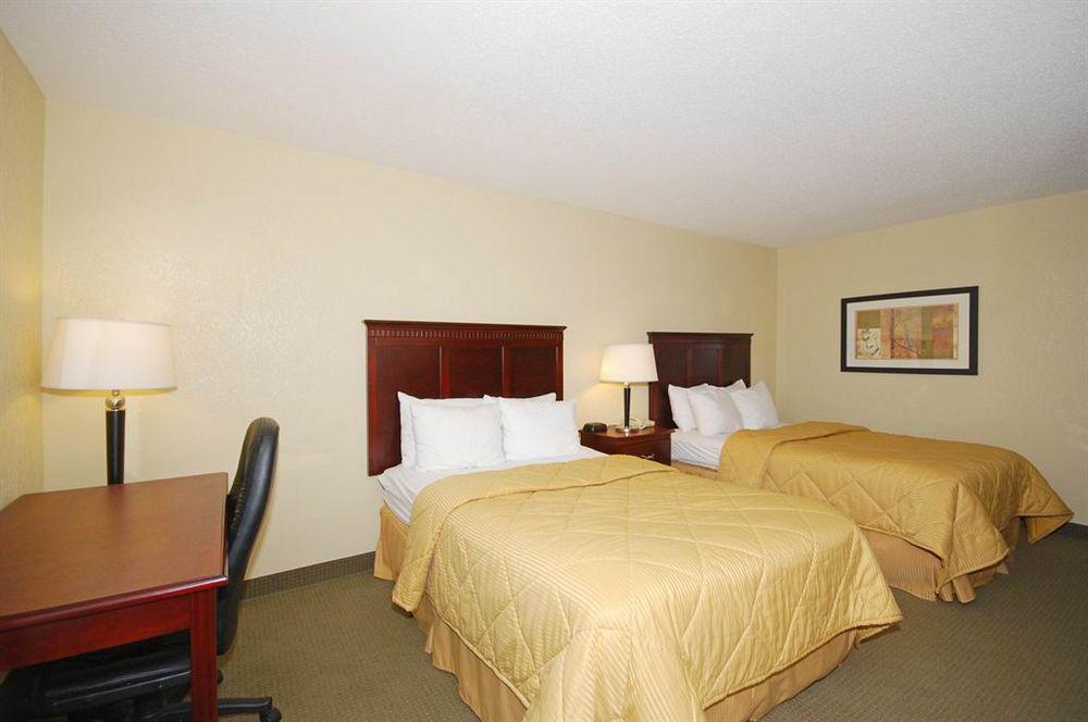 Quality Inn Prattville I-65 Bagian luar foto
